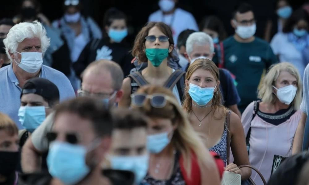 Κοροναϊός - Αττική: 1.779 κρούσματα από τα 3.586 του συνόλου της χώρας
